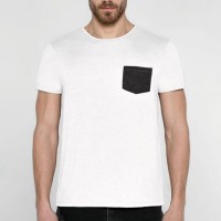 T-Shirt con taschino Nath