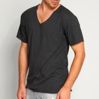 T-SHIRT SCOLLATA Nath